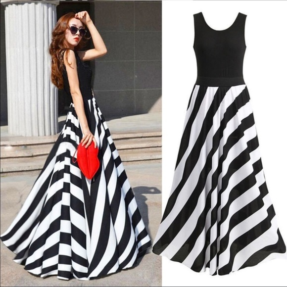 Dresses & Skirts - NEW 🌸 Summer Maxi Dress, Black/White Size S